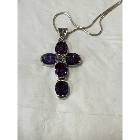 10 carat Amethyst Cross Pendant Marcasite sterling silver vintage rare - Picture 3 of 16